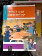 M. van Eijkeren - Werken in het basisonderwijs, Ophalen, Zo goed als nieuw, M. van Eijkeren