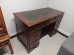 Oud Engels bureau met lederen blad, Huis en Inrichting, Bureaus, Ophalen of Verzenden, Gebruikt, Bureau