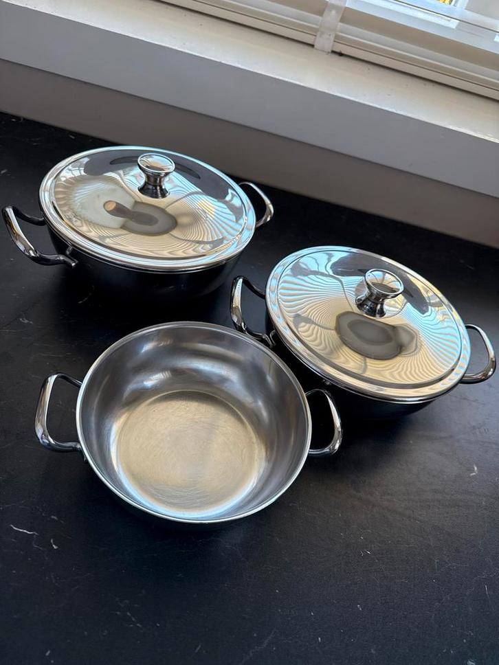 Alessi Pannenset - Hoogwaardig Italiaans Design, Huis en Inrichting, Keuken | Potten en Pannen, Zo goed als nieuw, Pannenset, Rvs