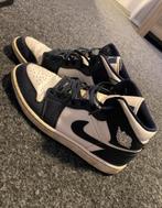 Jordan 1, Blauw, Ophalen of Verzenden, Sneakers of Gympen, Gedragen