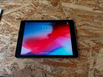 iPad Air (1e generatie) – 16 GB – WiFi beschikbaar voor biedingen
