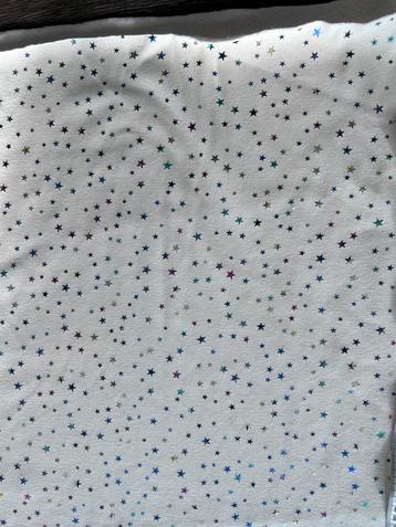 Fleece/jogding stof met sterren/glitters nieuw beschikbaar voor biedingen