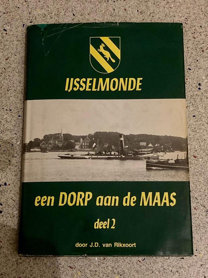 IJsselmonde een dorp aan de Maas  deel 2, Boeken, Geschiedenis | Stad en Regio, Zo goed als nieuw, Verzenden