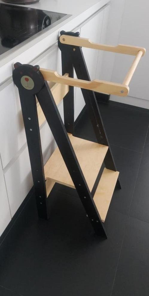 Houten Leertoren - Montessori Leertoren, Kinderen en Baby's, Kinderstoelen, Zo goed als nieuw, Overige typen, Ophalen of Verzenden