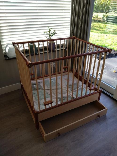 box 78x100cm, Kinderen en Baby's, Boxen, Gebruikt, Rechthoekig, In hoogte verstelbaar, Lade, Ophalen