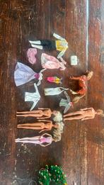 Verschillende barbies met kleren, Kinderen en Baby's, Speelgoed | Poppen, Ophalen of Verzenden, Gebruikt, Barbie