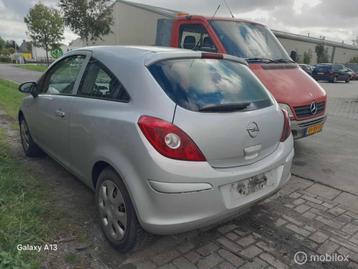 Opel Corsa 1.0-12V ONDERDELEN beschikbaar voor biedingen