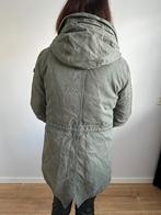 Moscow winterjas dames, Maat 38/40 (M), Ophalen of Verzenden, Moscow, Gedragen