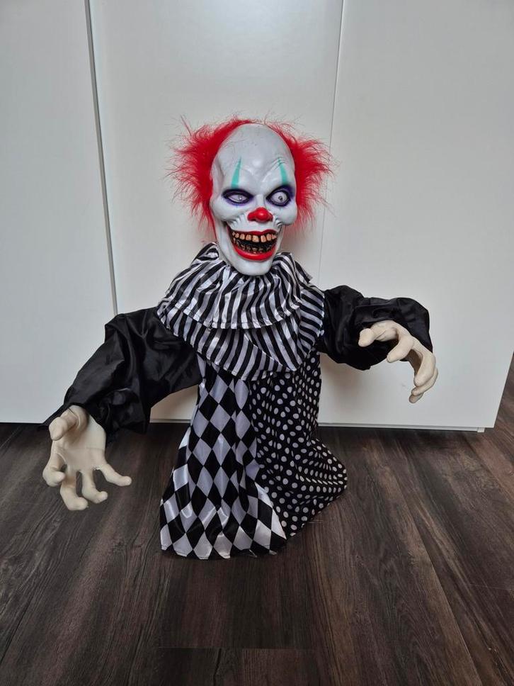 Halloween Springende Clown met Licht & Geluid, Hobby en Vrije tijd, Feestartikelen, Gebruikt, Feestartikel, Halloween of Griezel