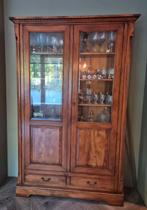 Kersenhouten vitrinekast, Huis en Inrichting, Ophalen, 100 tot 150 cm, Klassiek, 150 tot 200 cm