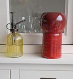 Vaas rood, Huis en Inrichting, Woonaccessoires | Vazen, Gebruikt, Aardewerk of Porselein, Ophalen of Verzenden, Minder dan 50 cm