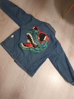Stoer nieuw spijkerjasje maat 86-92 met dino print, Ophalen of Verzenden, Zo goed als nieuw, Onbekend, Jongen of Meisje