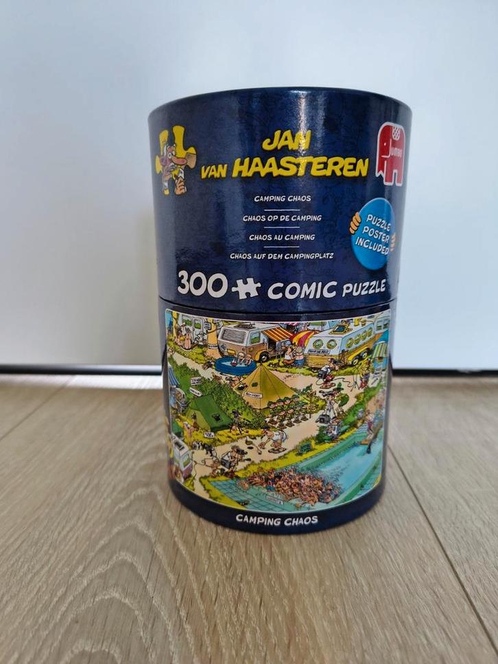 Jan van Haasteren puzzel - Camping chaos - cilinderdoos, Hobby en Vrije tijd, Denksport en Puzzels, Zo goed als nieuw, Legpuzzel