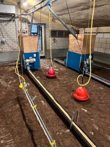Pluimvee inventaris, sleepketting, VDL-voersysteem,voergoten beschikbaar voor biedingen