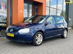 Volkswagen Golf 1.6|Airconditioning|Trekhaak|BT|Isofix|Cruis, Voorwielaandrijving, Stof, Gebruikt, 4 cilinders