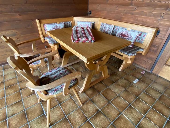 Eethoek Oostenrijk/ Duitsland/ Zwitserland, Antiek en Kunst, Antiek | Meubels | Stoelen en Banken, Ophalen