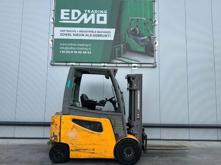 Jungheinrich EFG425k Heftruck (bj 2018), Zakelijke goederen, Machines en Bouw | Heftrucks en Intern transport, Heftruck, Elektrisch