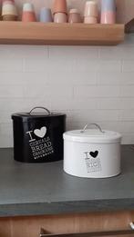 Riverdale Voorraadbussen zwart en wit, Ophalen of Verzenden, Zo goed als nieuw, Overige materialen, Koekenpan of Braadpan