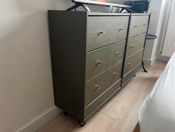 Groene IKEA kast met lades! beschikbaar voor biedingen