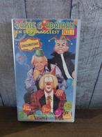 Bassie & Adriaan Plaaggeest deel 1  jubileumuitgave VHS, Cd's en Dvd's, VHS | Kinderen en Jeugd, Gebruikt, Alle leeftijden, Kinderprogramma's en -films