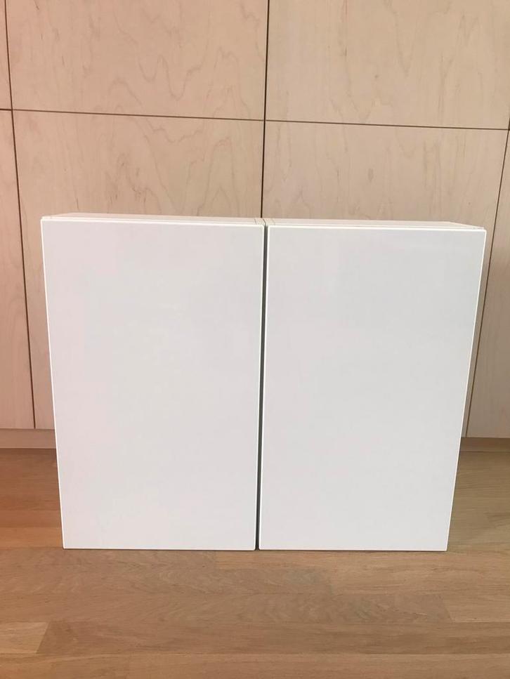 Twee mooie, strakke wandkastjes, wit (IKEA Vättern), Huis en Inrichting, Badkamer | Badkamermeubels, Zo goed als nieuw, Ophalen