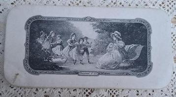 Oud Frans doopsdoosje/ geboortedoosje 2 beschikbaar voor biedingen