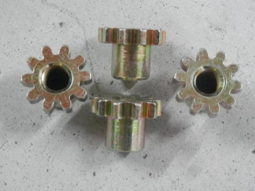 VW Kever afstelmoeren remschoenen, set 4 stuks., Auto diversen, Overige Auto diversen, Ophalen of Verzenden