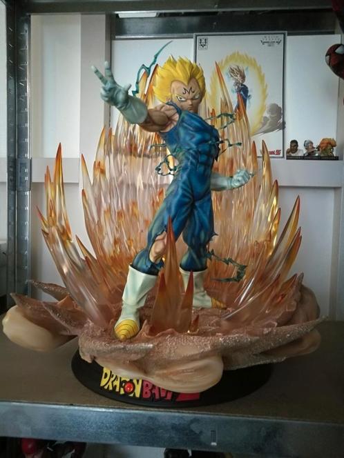 Tsume dragonball z Majin vegeta scale 1:4, Verzamelen, Beelden en Beeldjes, Zo goed als nieuw, Overige typen, Ophalen of Verzenden