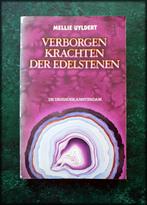 VERBORGEN KRACHTEN DER EDELSTENEN - Mellie Uyldert, Boeken, Verzenden, Zo goed als nieuw, Spiritualiteit algemeen, Achtergrond en Informatie