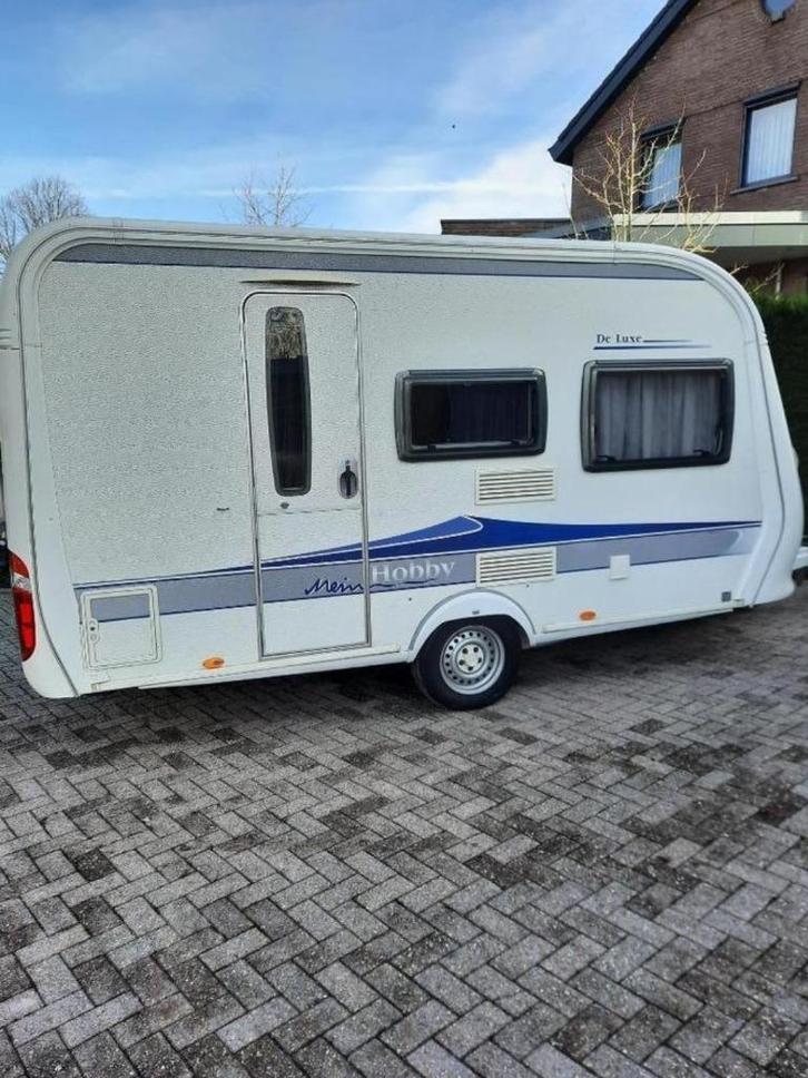 Hobby 400 SF  / KB 2009 incl. fietsendrager en voortent, Caravans en Kamperen, Caravans, Particulier, tot en met 4, 750 - 1000 kg