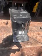 Siemens eq 300, Ophalen of Verzenden, Zo goed als nieuw, Koffiemachine