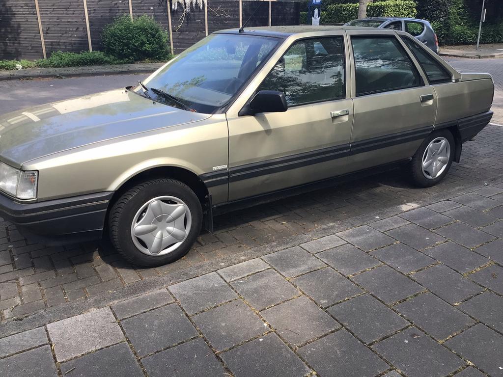 22e68e5e-29ad-4e32-ae84-006818b43989