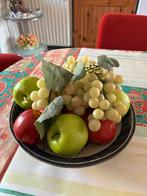 Decoratieve schaal met fruit, Overige materialen, Gebruikt, Schaal, Rond
