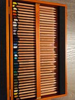 Derwent Lightfast 48 Potloden - Zo Goed Als Nieuw, Hobby en Vrije tijd, Tekenen, Ophalen of Verzenden