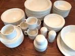 Compleet Midwinter Stonehenge Plain White servies zeer gaaf., Ophalen, Zo goed als nieuw, Overige stijlen, Porselein