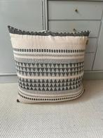 Sierkussen 65x65 cm, Ophalen, Zo goed als nieuw, Beige, Vierkant