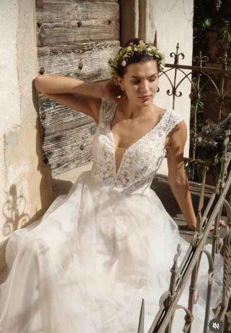 Nieuwe schitterende jurk! Direct leverbaar!, Kleding | Dames, Trouwkleding en Trouwaccessoires, Nieuw, Trouwjurk, Wit, Ophalen