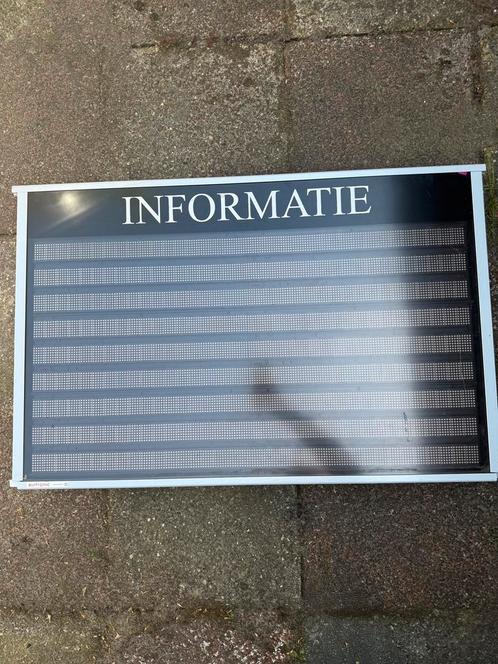 Werkend Surtronic LED informatiepaneel 9 regels - 230V, Verzamelen, Elektronische Apparatuur, Ophalen of Verzenden