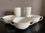 Wit royal Boch 2 bekers+3 soepkommen, Huis en Inrichting, Keuken | Servies, Ophalen of Verzenden, Zo goed als nieuw, Overige stijlen