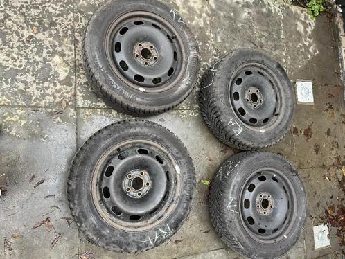 Winterbanden continental 185/60 R15, Auto diversen, Autosport-onderdelen, Zo goed als nieuw, Ophalen
