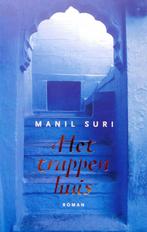Manil Suri - Het trappenhuis, Boeken, Romans, Gelezen, Amerika, Ophalen of Verzenden