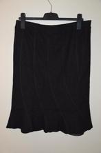 prachtige zwarte wollen rok maat 44 S. Milton, Kleding | Dames, Rokken, Zwart, Ophalen of Verzenden, Gedragen, Onder de knie