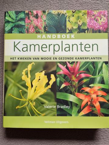 V. Bradley - Handboek kamerplanten beschikbaar voor biedingen