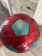 Gesigneerde Fc Barcelona bal, Maat XL, Ophalen of Verzenden, Zo goed als nieuw, Bal