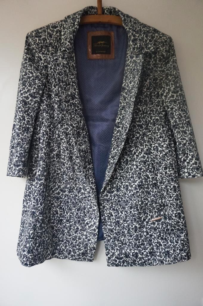 Thomas Burberry jas bloem zwart blauw grijs trenchcoat mt 38, Kleding | Dames, Jassen | Zomer, Zo goed als nieuw, Maat 38/40 (M)