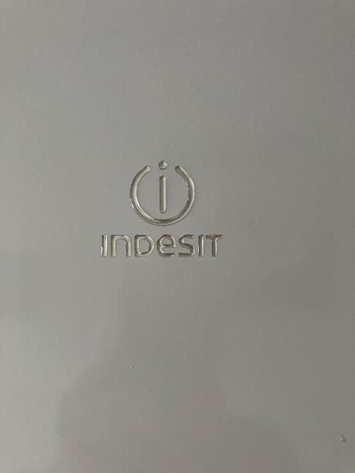 Indesit koelvriescombinatie, Witgoed en Apparatuur, Koelkasten en IJskasten, Gebruikt, Met vriesvak, 200 liter of meer, 160 cm of meer
