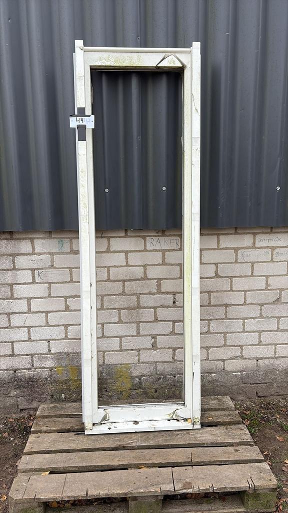 (44) Nieuw kunststof vast raamkozijn / vies van buiten staan, Doe-het-zelf en Verbouw, Kozijnen en Schuifpuien, Nieuw, Raamkozijn