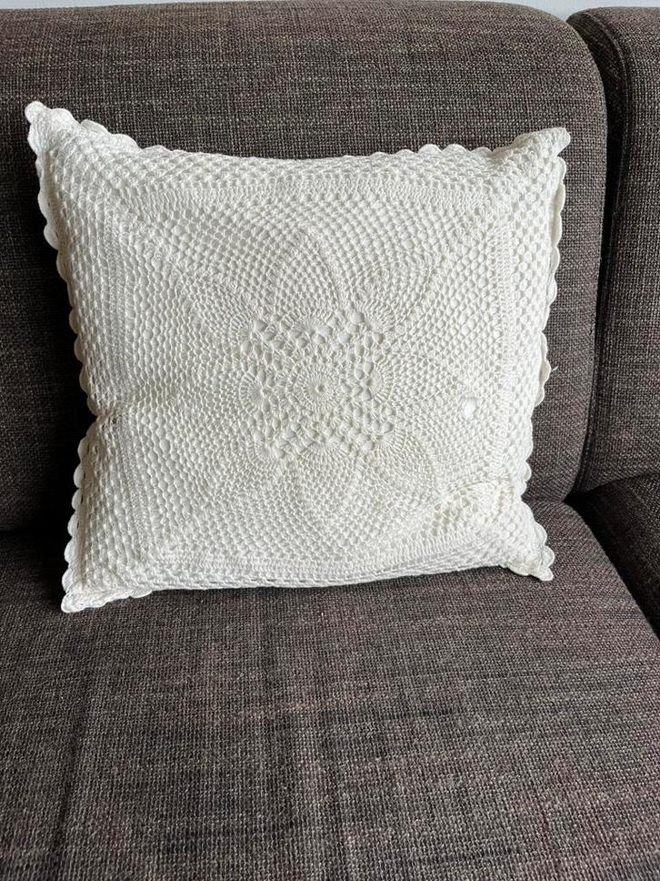 Sierkussen 45x45 cm met gehaakte sloop, Huis en Inrichting, Woonaccessoires | Kussens, Gebruikt, Vierkant, Ophalen