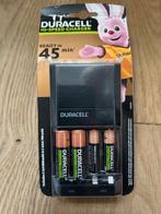 Duracell oplader met 4 batterijen, Ophalen of Verzenden, Nieuw, Oplaadbaar