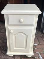 Kastje, Huis en Inrichting, Slaapkamer | Nachtkastjes, Ophalen, Gebruikt, Minder dan 45 cm